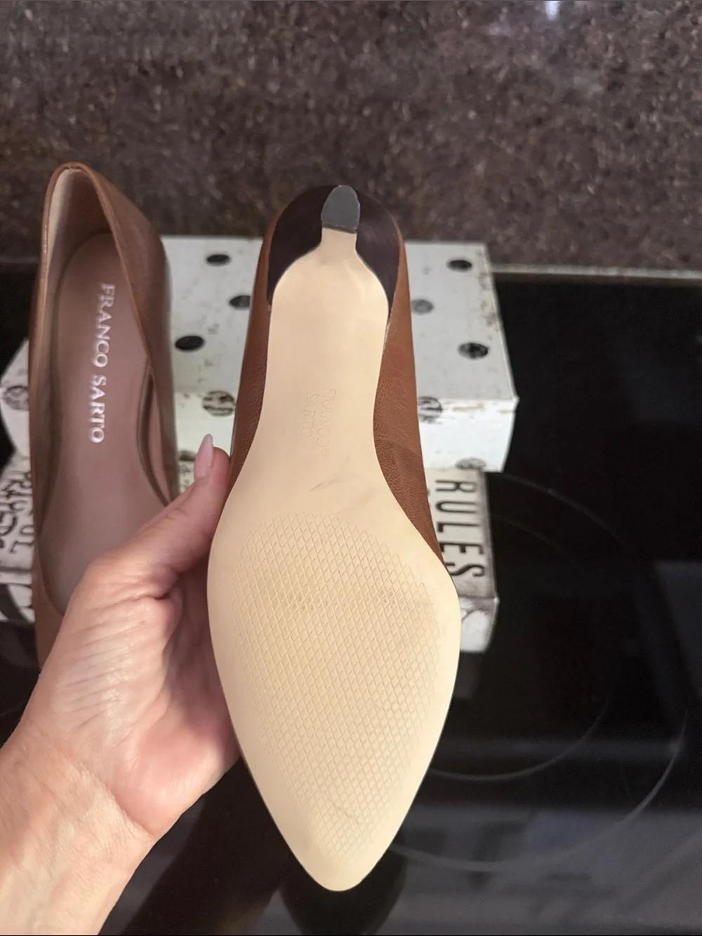 Franco Sarto Tan Leather Pointed-Toe Pumps Kitten Heels Women’s Sz 6 M
